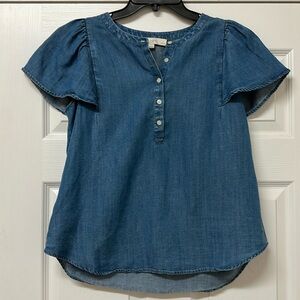 LOFT Linen blend top - like new condition